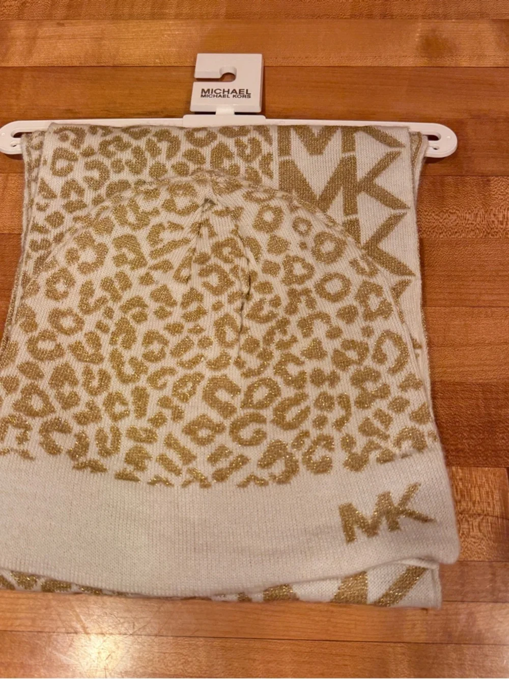 Michael Kors Cream and Gold‎ Leopard MK Logo Scarf & Beanie NWT
